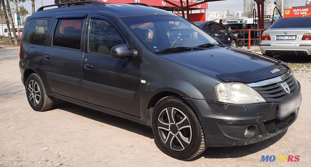 2009' Dacia Logan Mcv photo #3