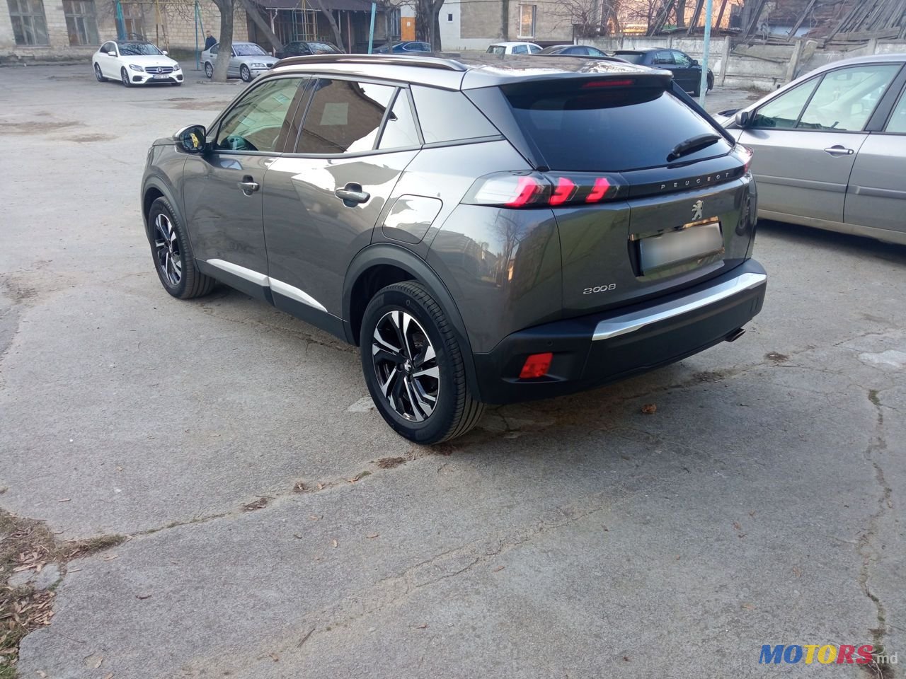 2021' Peugeot 2008 photo #4