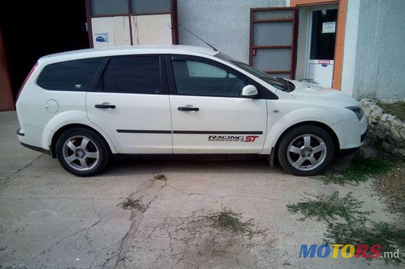 2005' Ford Focus photo #1