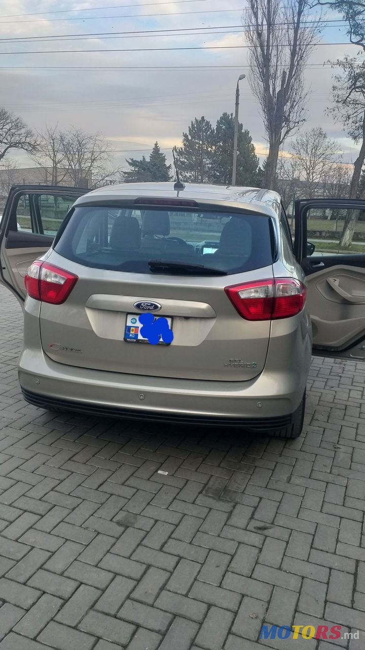 2015' Ford C-MAX photo #2