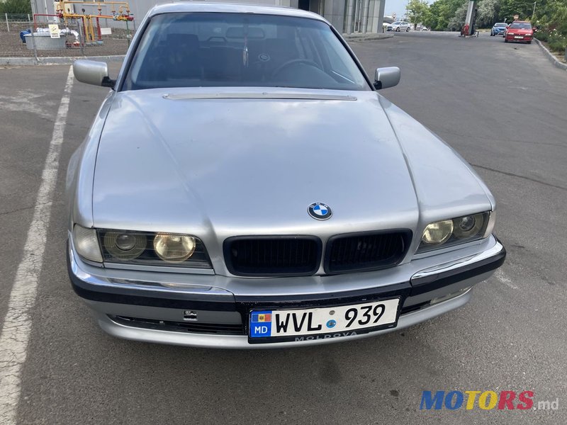 1994' BMW 7 Series photo #2