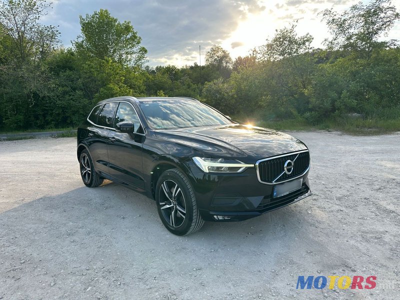 2019' Volvo XC60 photo #2