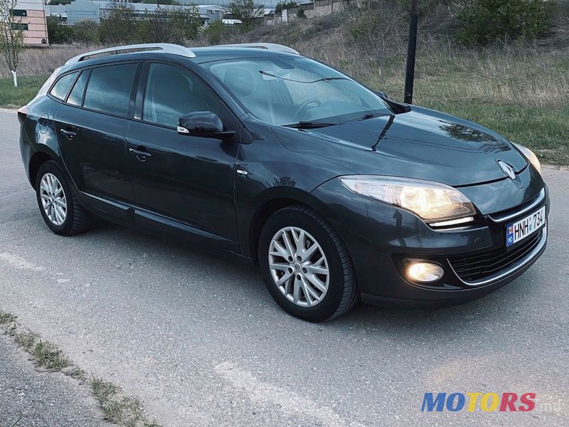 2013' Renault Megane photo #4