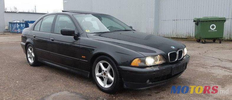 2002' BMW 5 photo #1