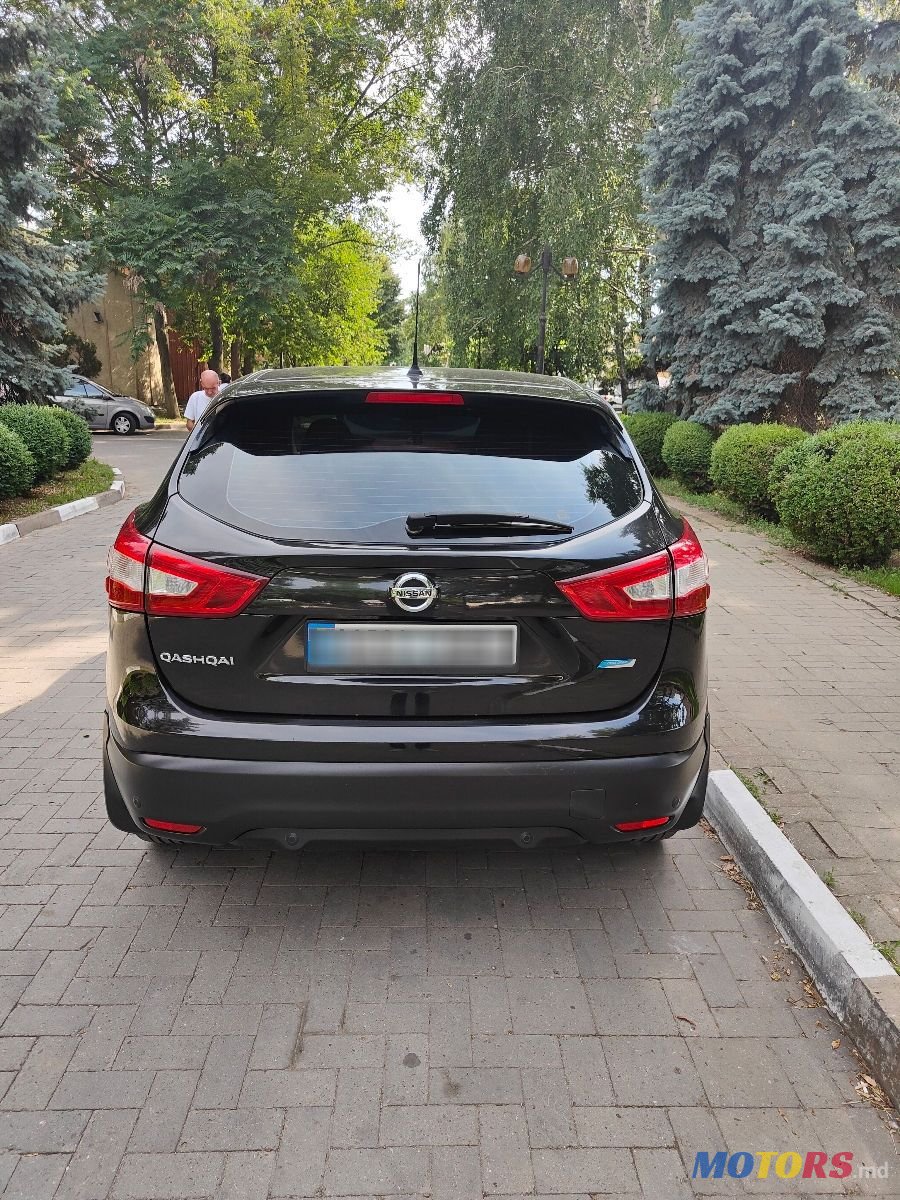 2015' Nissan Qashqai photo #2