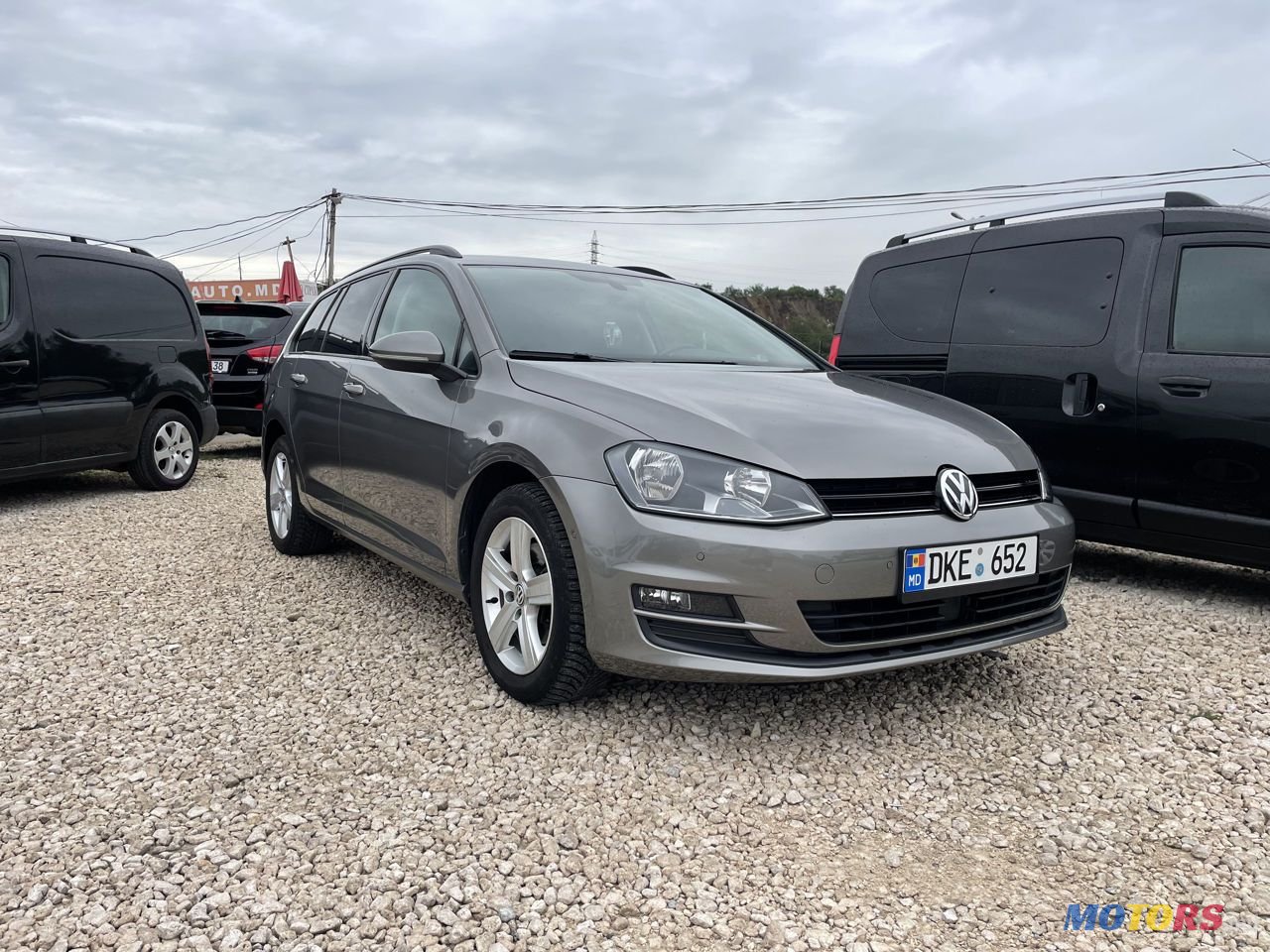 2014' Volkswagen Golf photo #1