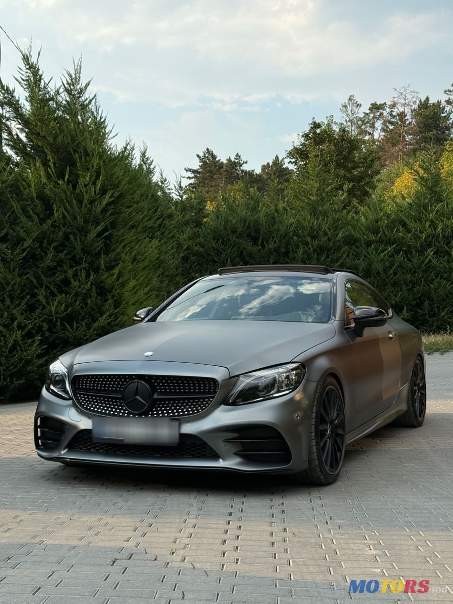 2019' Mercedes-Benz C-Class Amg photo #2