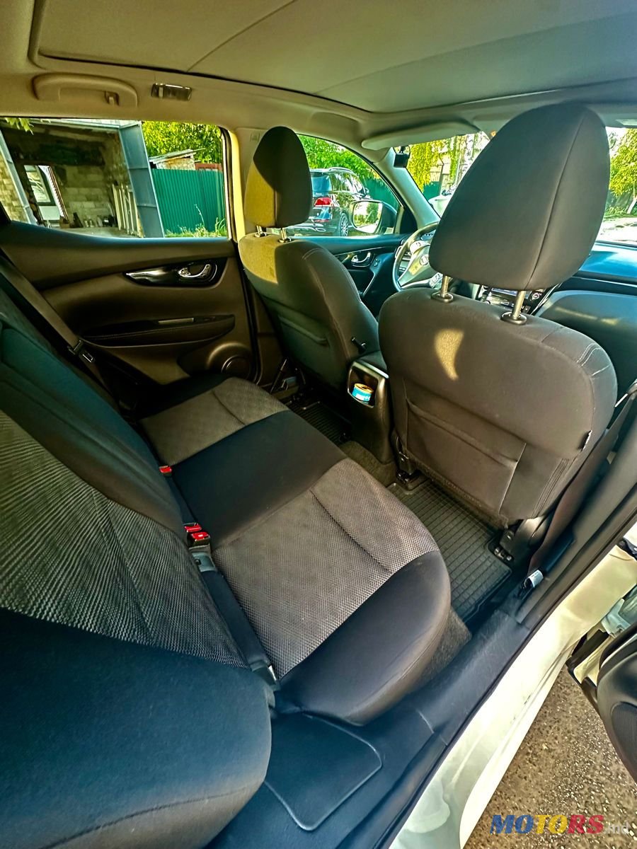 2015' Nissan Qashqai photo #6