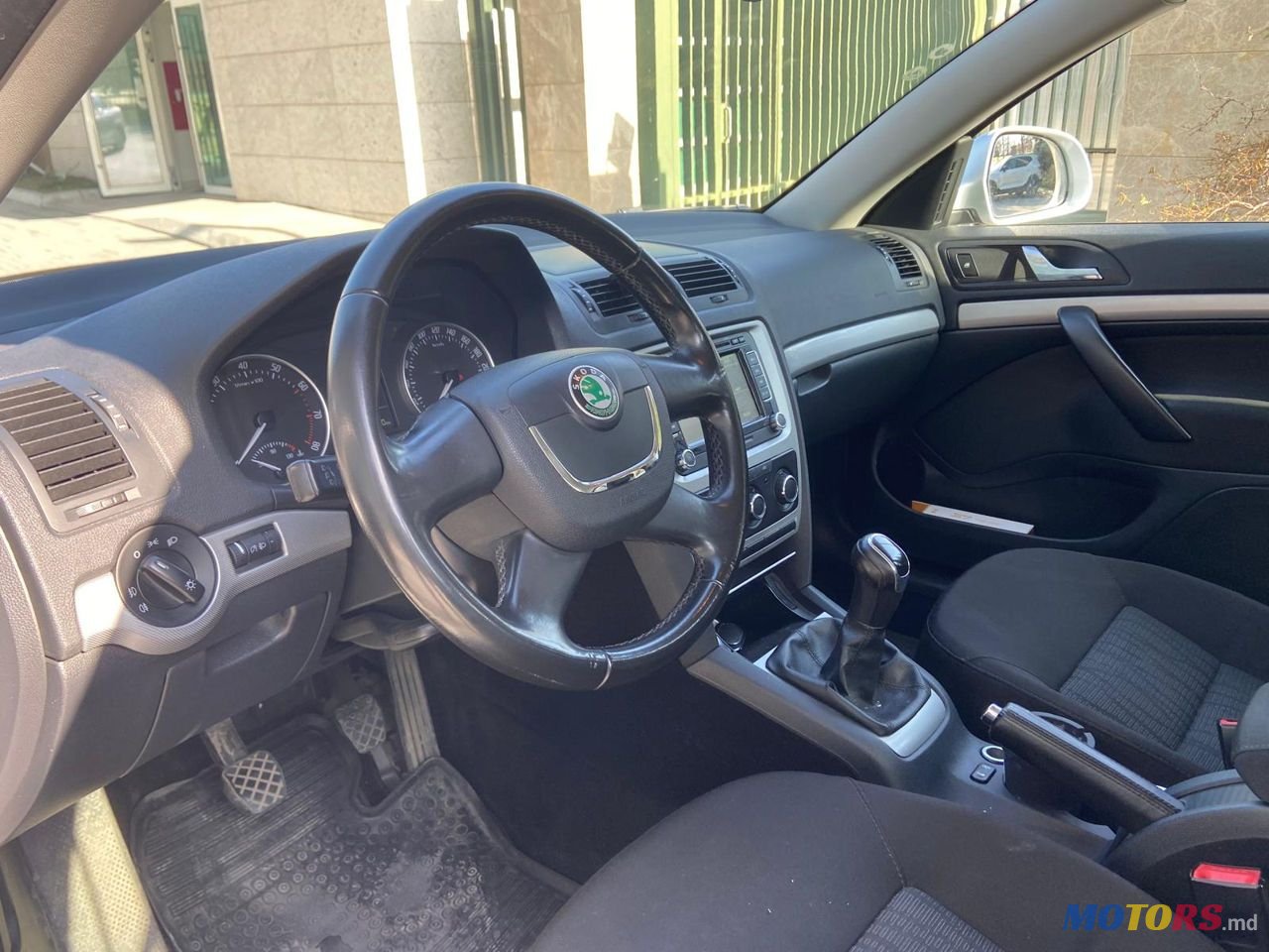 2011' Skoda Octavia photo #4