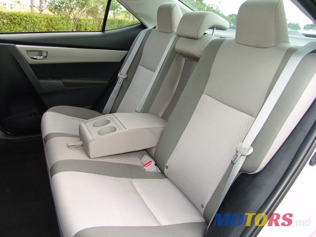 2017' Toyota Corolla photo #6