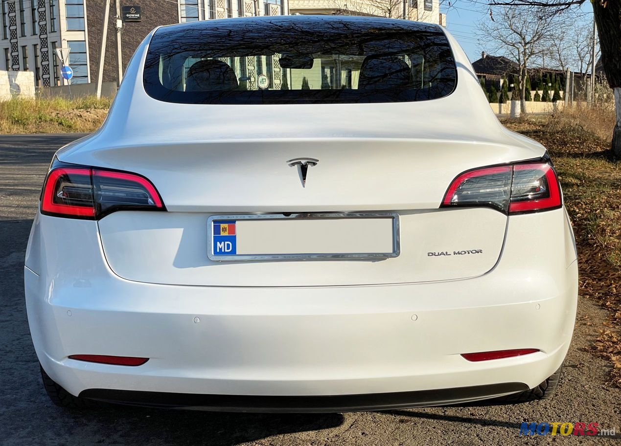 2018' Tesla Model 3 photo #2