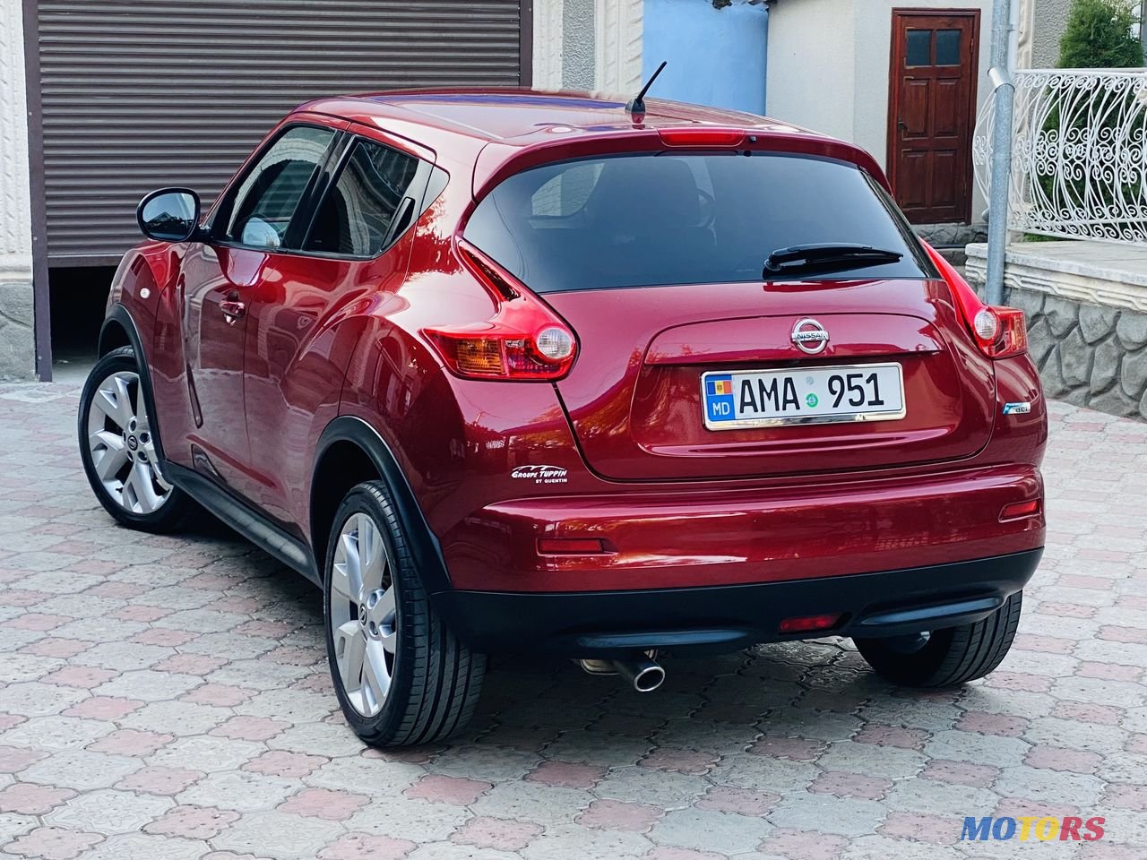 2013' Nissan Juke photo #2