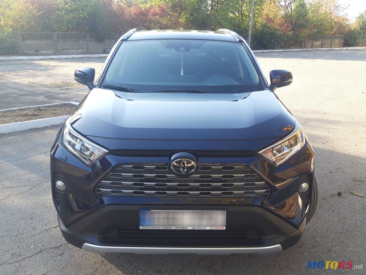 2020' Toyota RAV4 photo #4