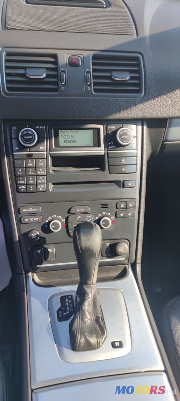 2012' Volvo XC90 photo #2