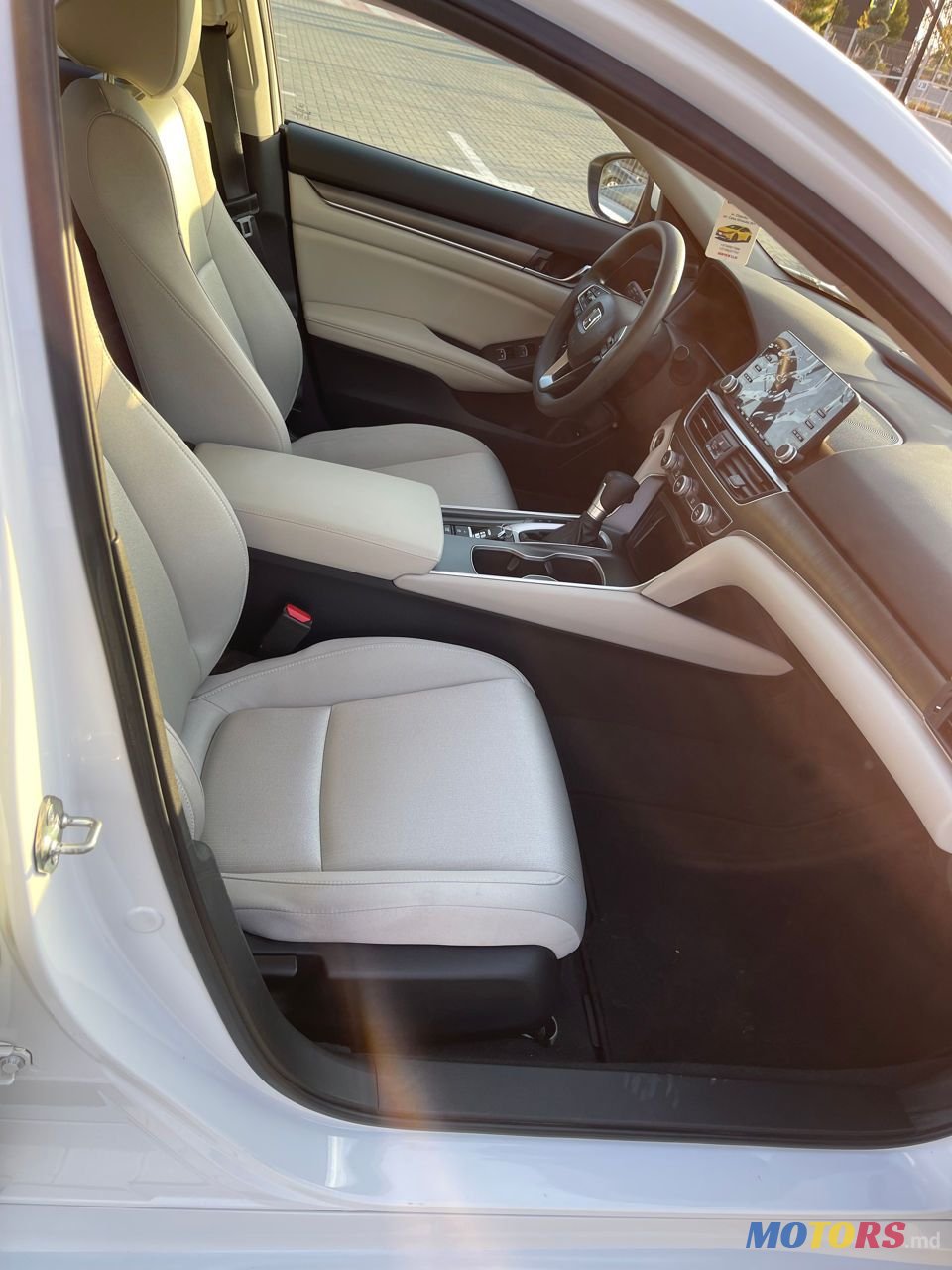 2020' Honda Accord photo #6