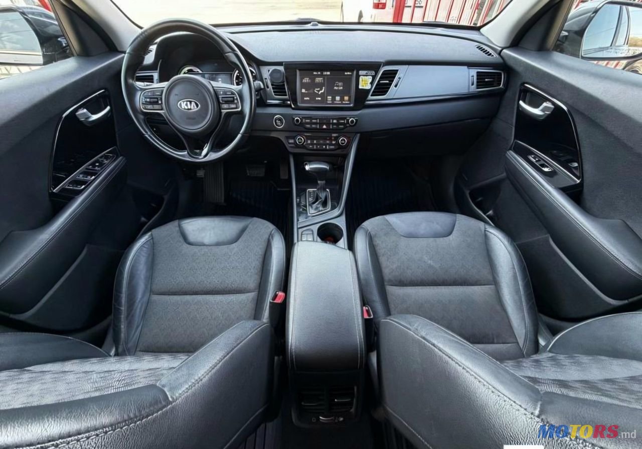 2018' Kia Niro photo #3