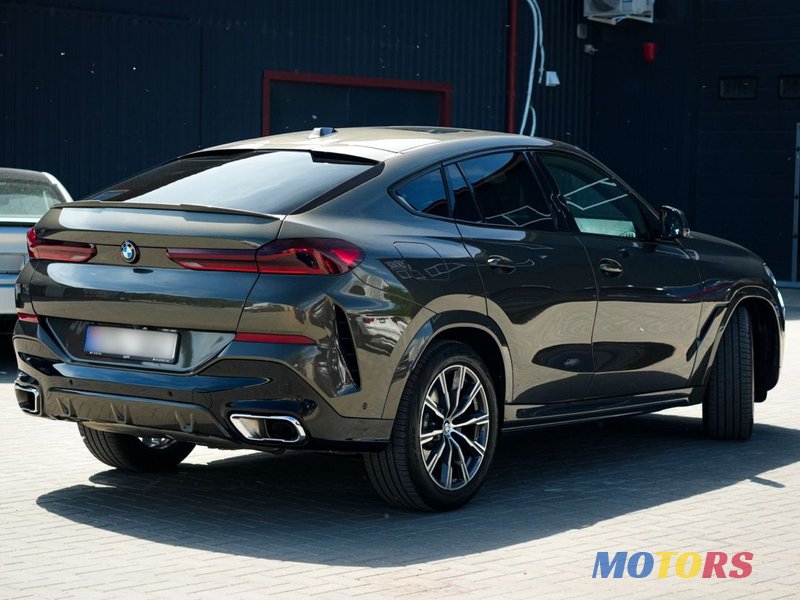 2023' BMW X6 photo #3