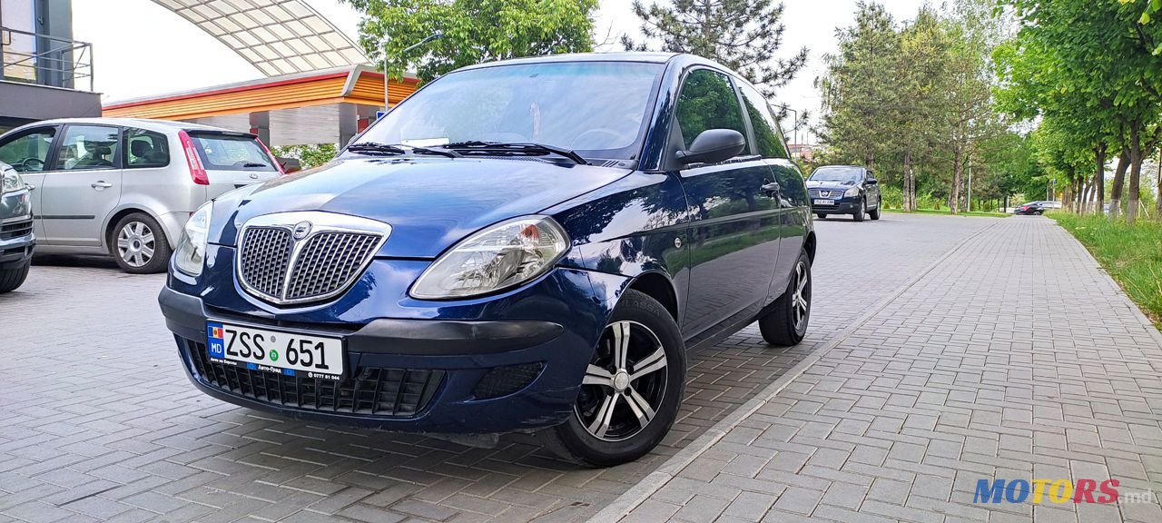 2003' Lancia Ypsilon photo #2