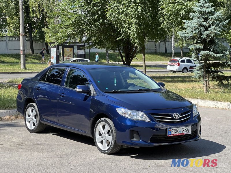 2011' Toyota Corolla photo #1