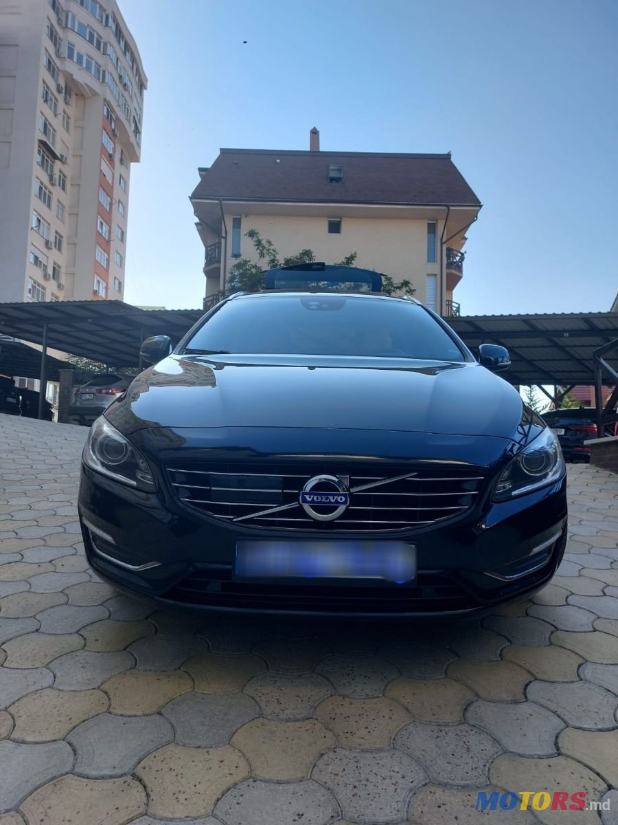 2016' Volvo V60 photo #6