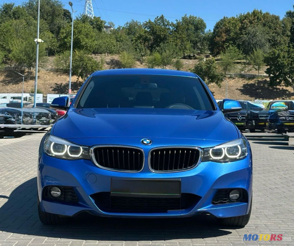 2017' BMW 3 Series GT photo #3