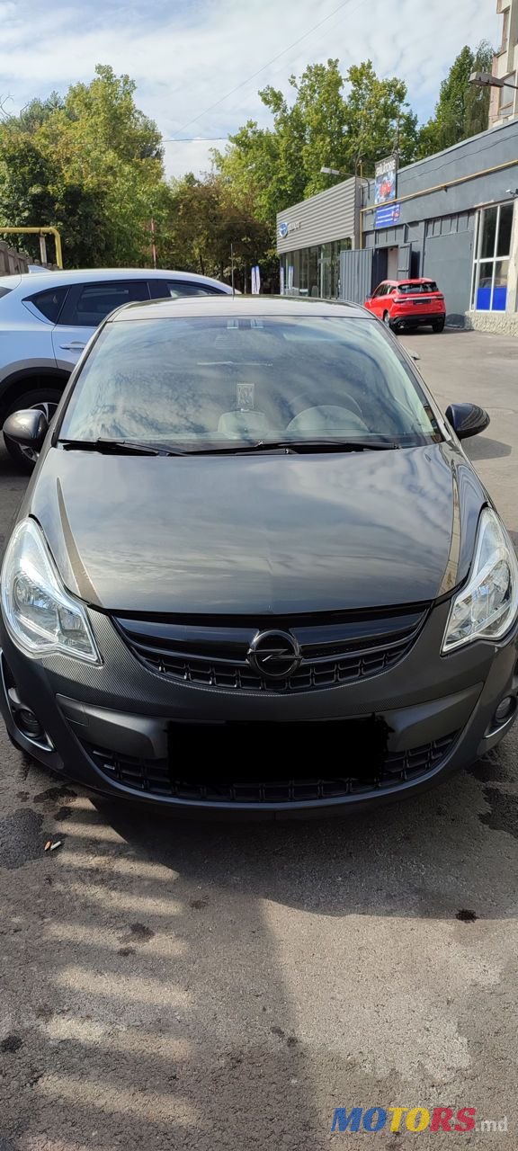 2013' Opel Corsa photo #1