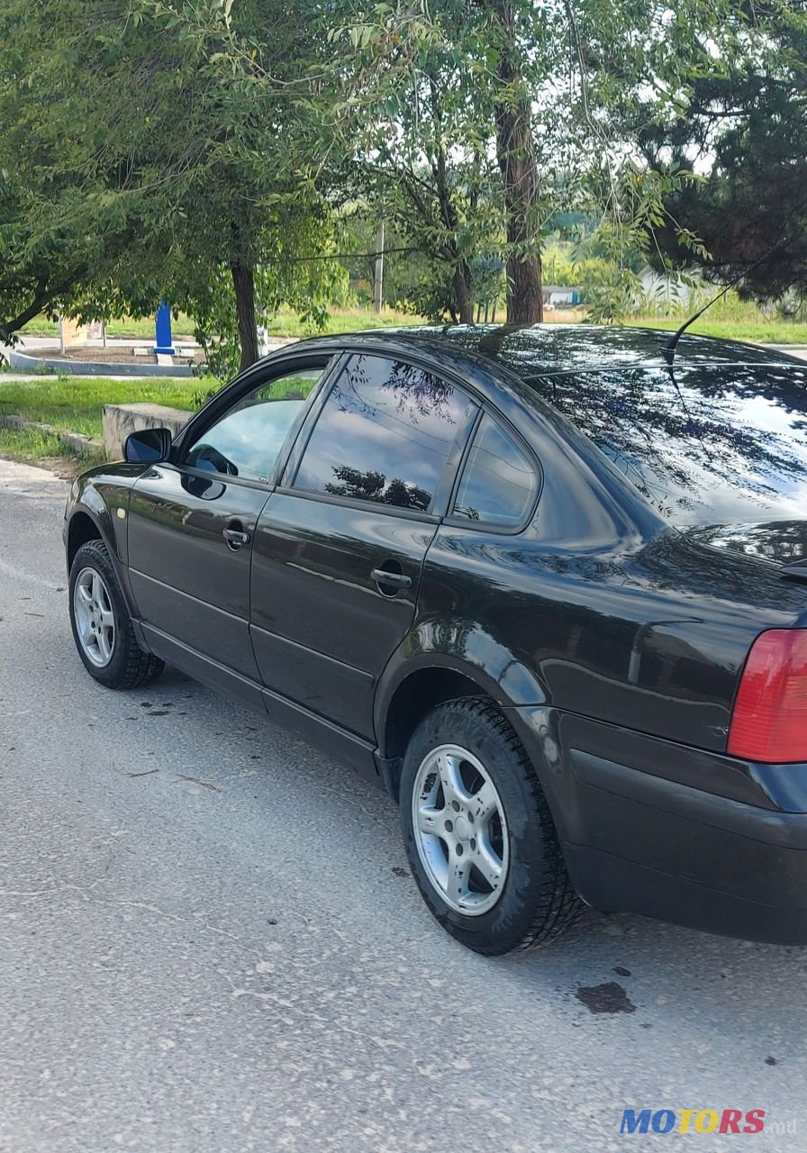 1998' Volkswagen Passat photo #4