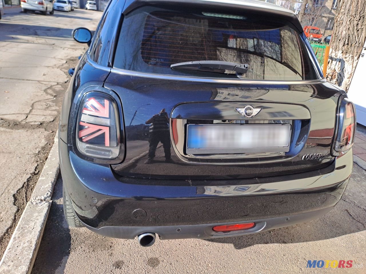 2015' MINI Cooper photo #6