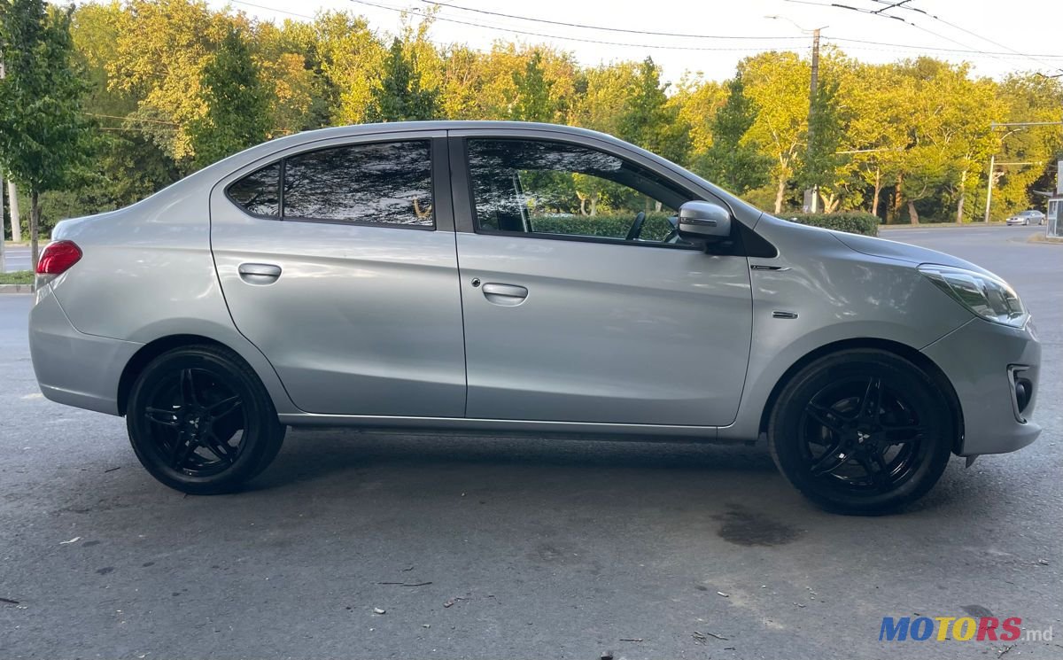 2016' Mitsubishi Attrage photo #6