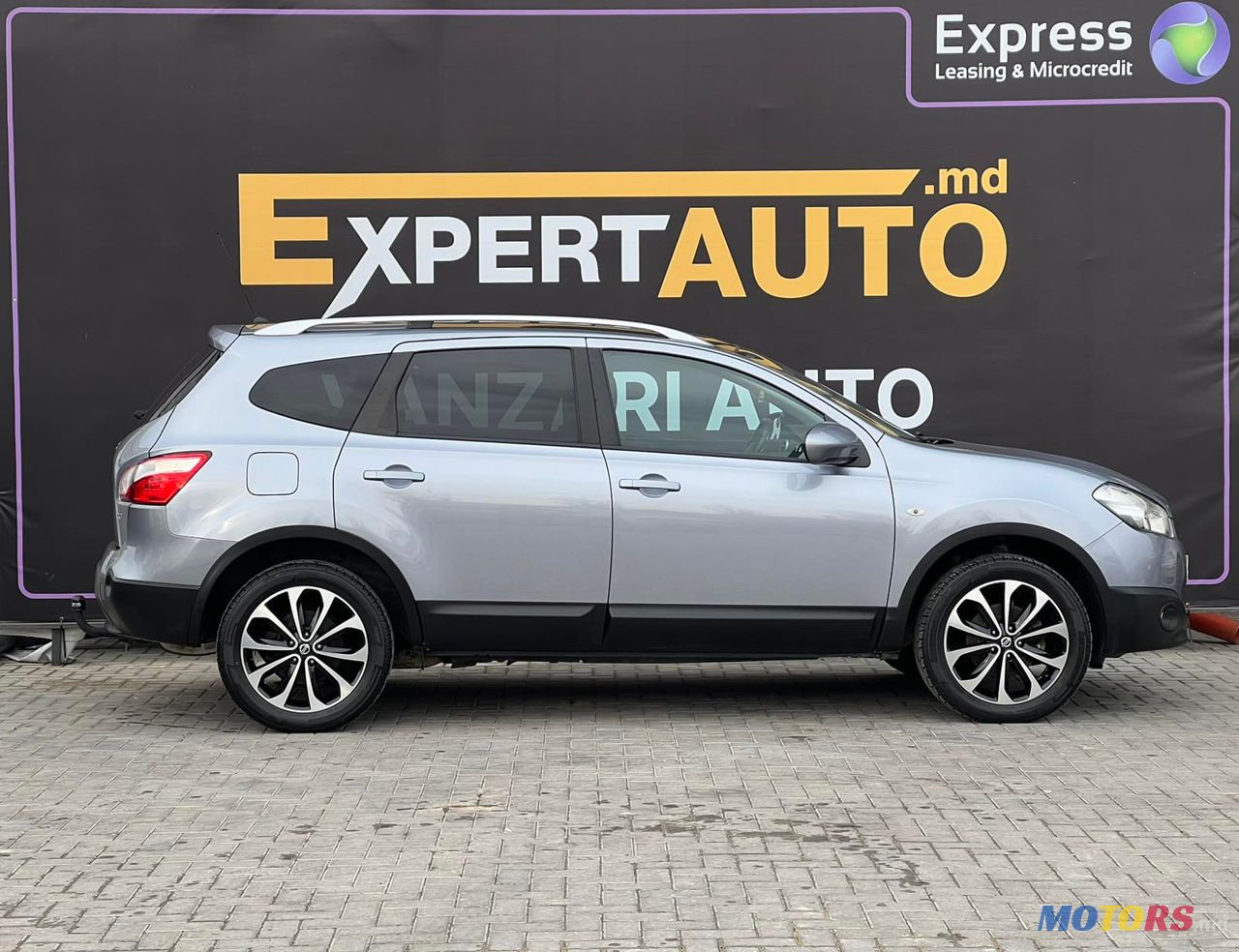 2013' Nissan Qashqai+2 photo #5