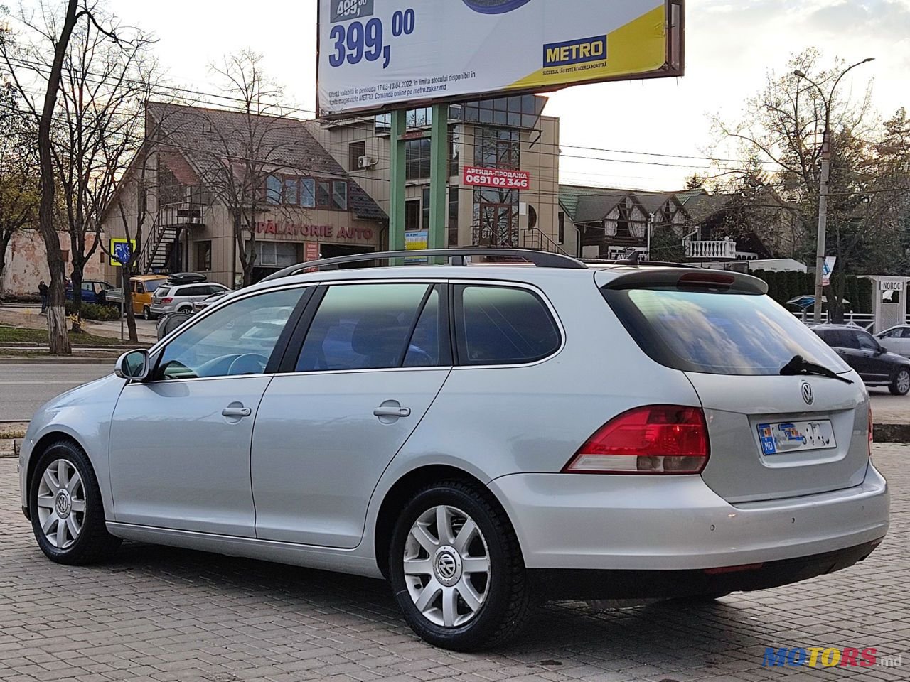 2008' Volkswagen Golf photo #4