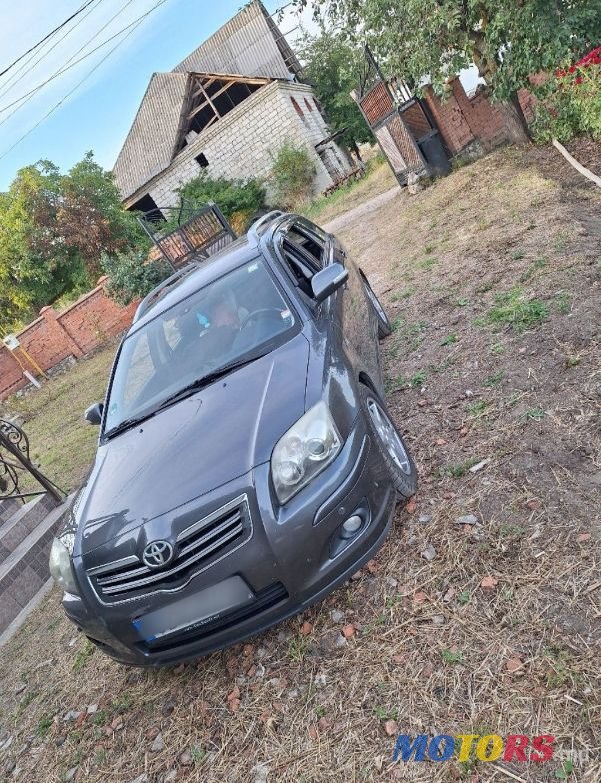 2006' Toyota Avensis photo #4