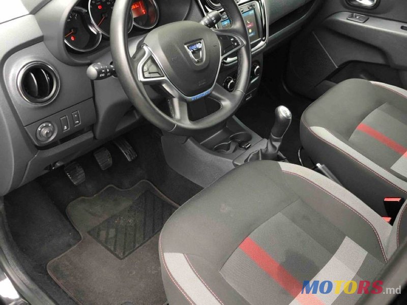2019' Dacia Lodgy photo #5