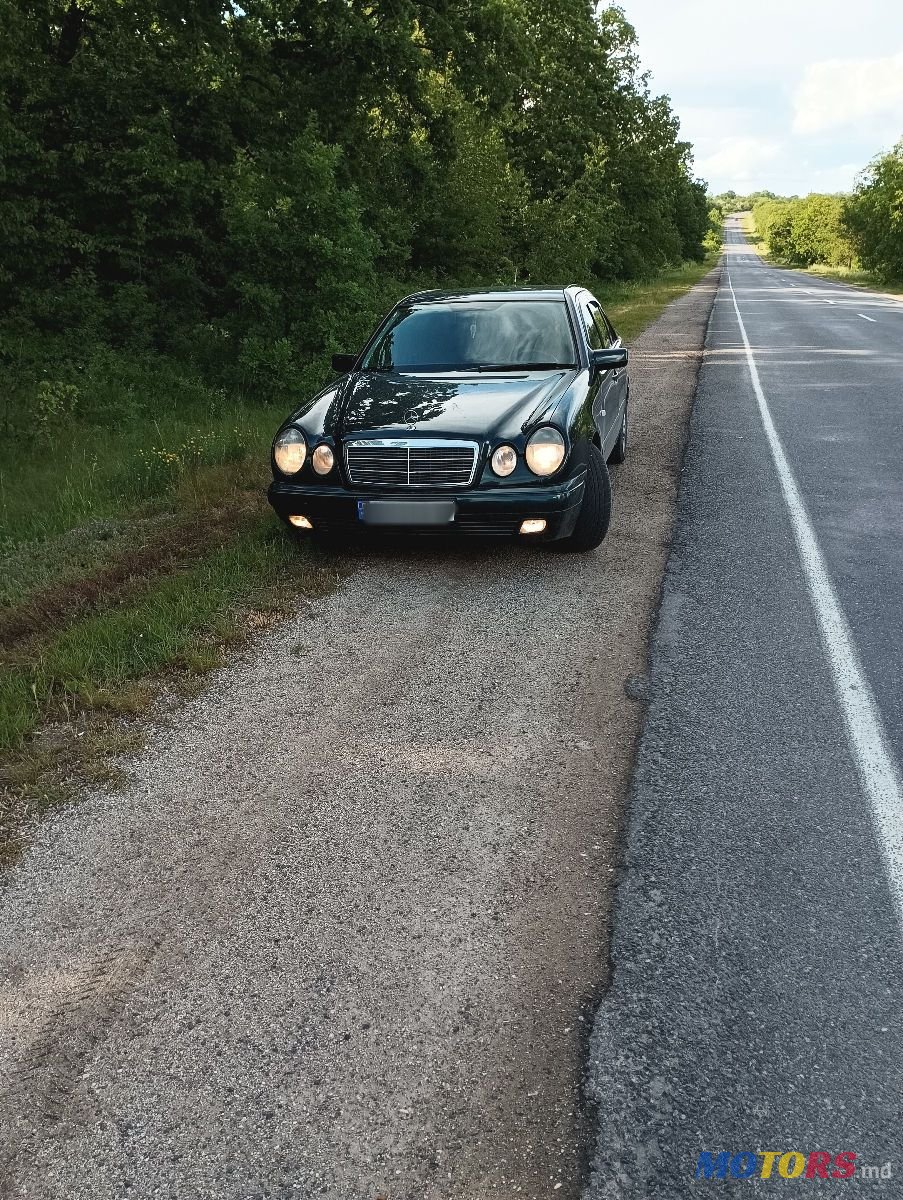 1999' Mercedes-Benz E-Class photo #4