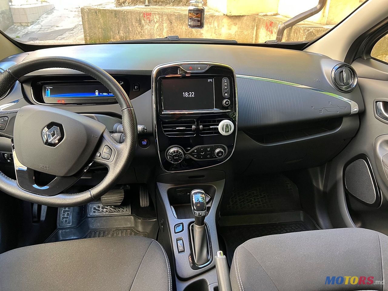 2017' Renault Zoe photo #5