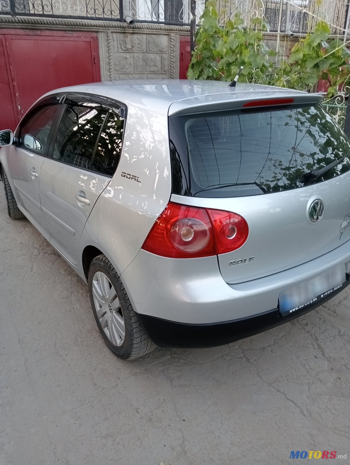 2006' Volkswagen Golf photo #2