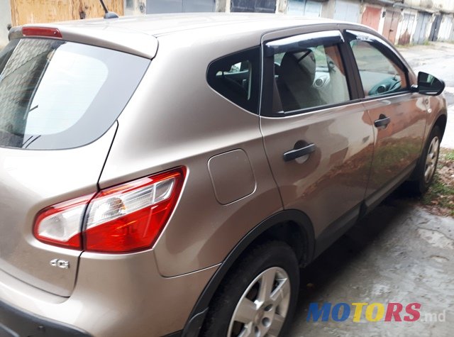 2013' Nissan Qashqai photo #2
