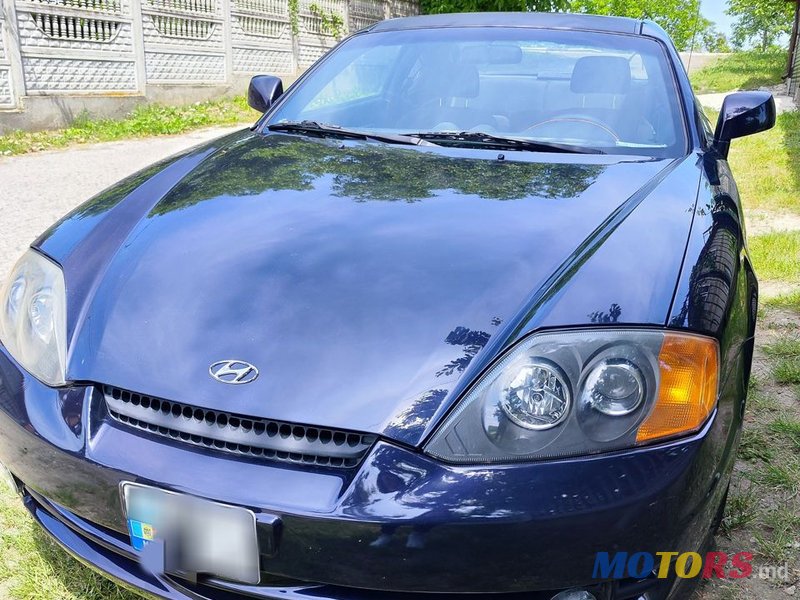 2003' Hyundai Coupe photo #2