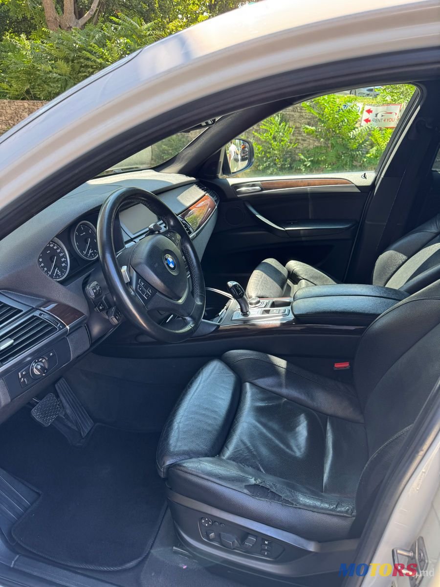 2011' BMW X6 photo #6