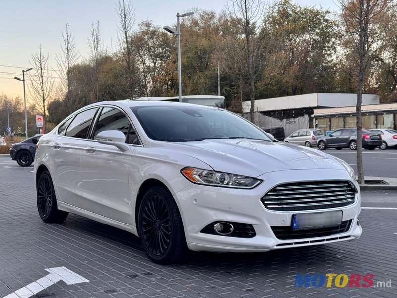 2013' Ford Fusion photo #3