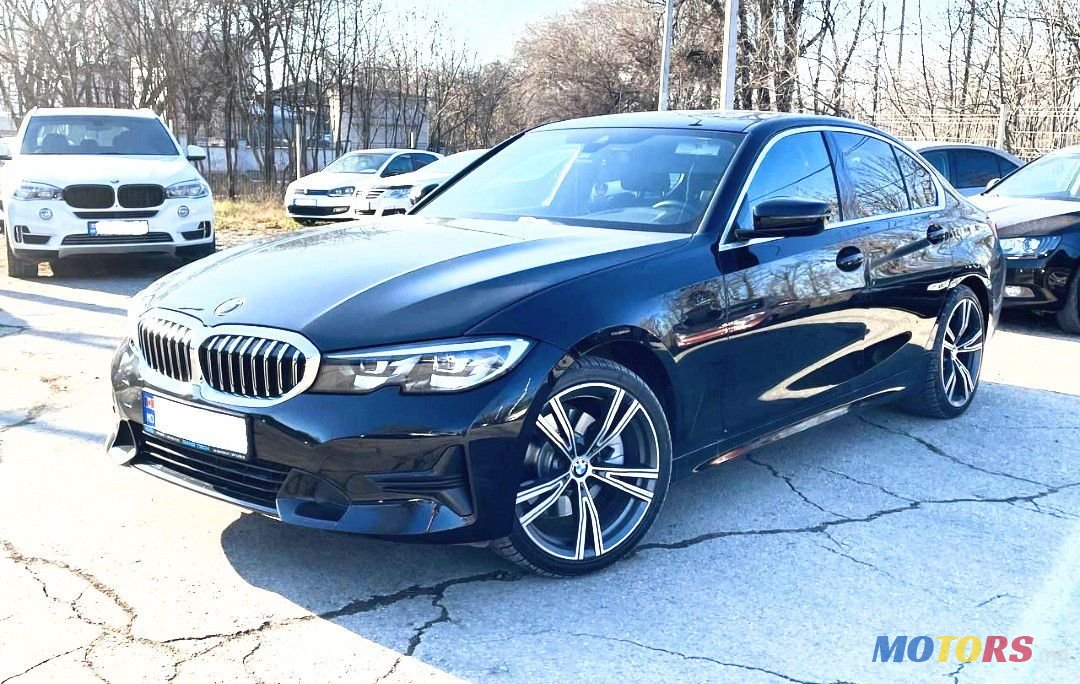 2021' BMW 3 Series photo #4