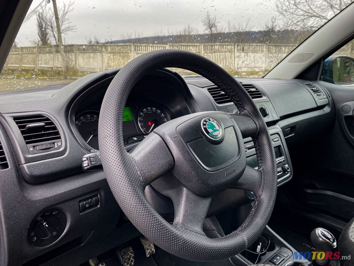 2012' Skoda Fabia photo #6