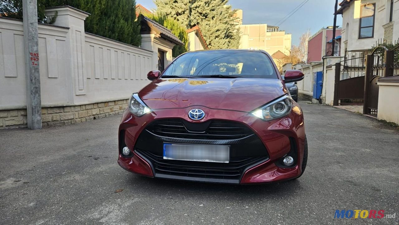 2021' Toyota Yaris photo #3