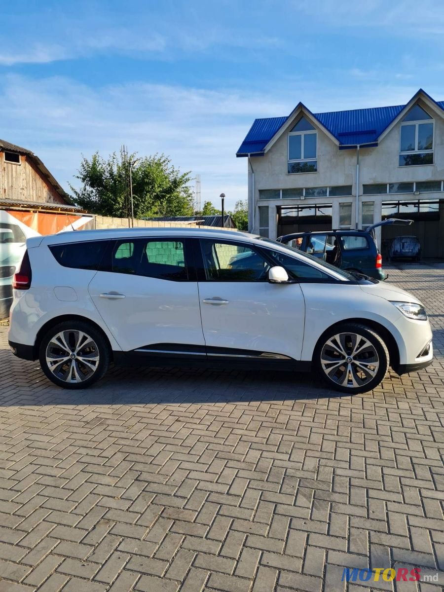 2017' Renault Grand Scenic photo #6