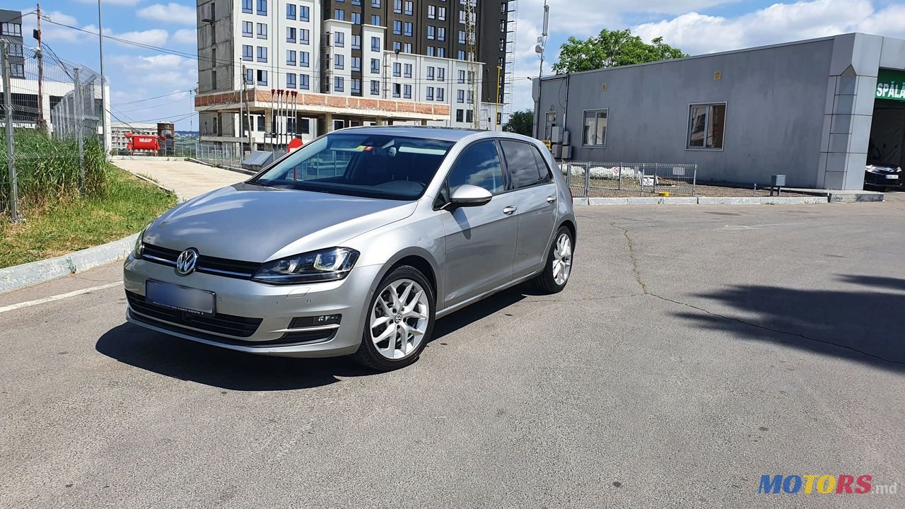 2014' Volkswagen Golf photo #6