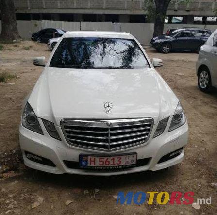 2010' Mercedes-Benz E photo #1