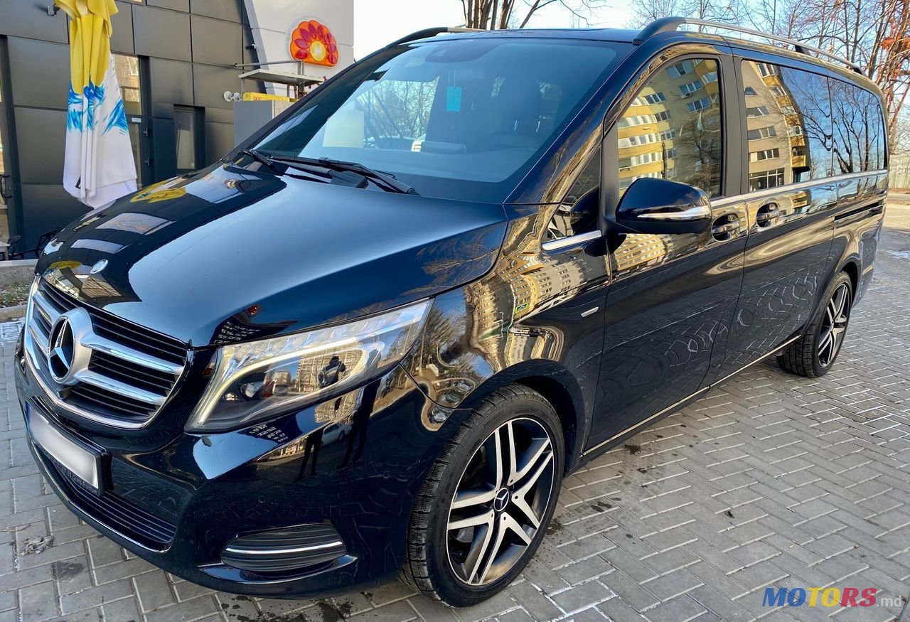 2014' Mercedes-Benz V-Class photo #2