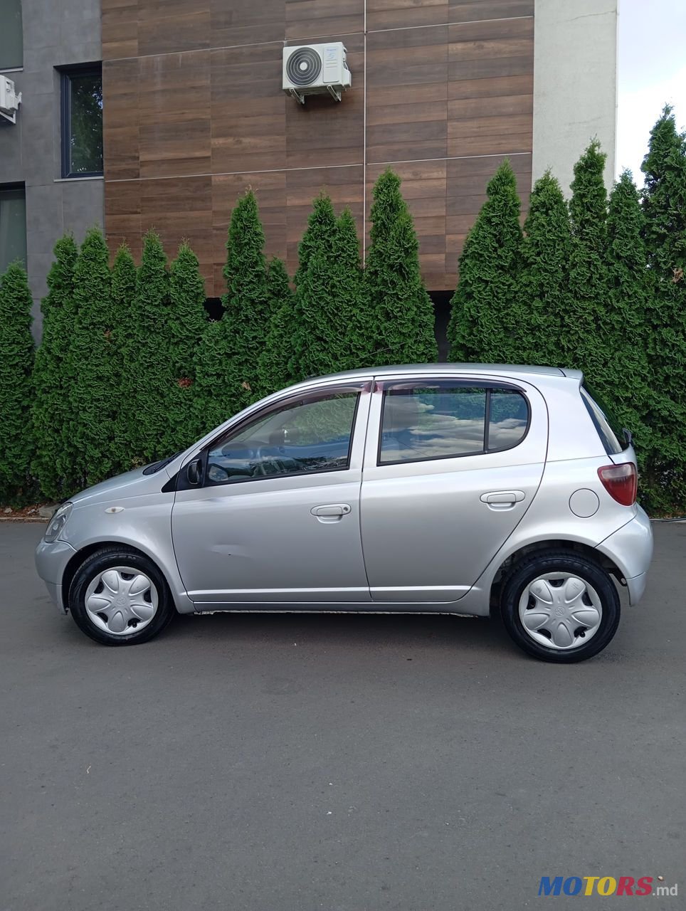 2000' Toyota Yaris photo #3