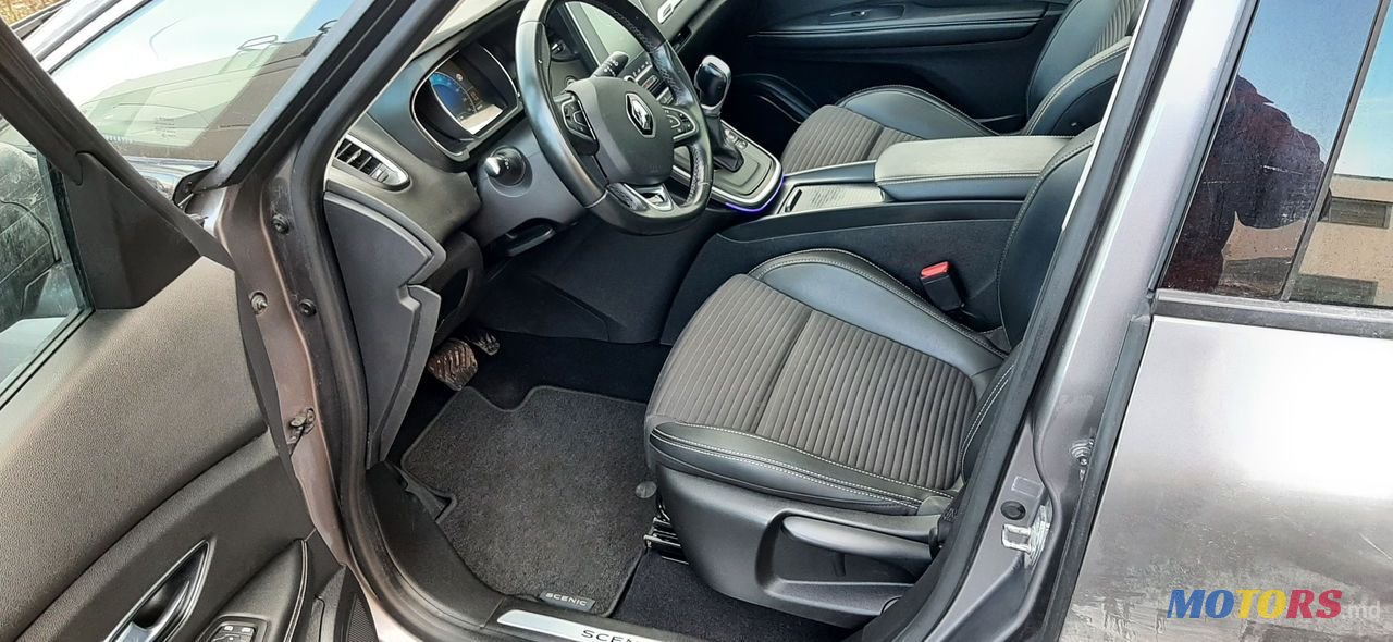 2017' Renault Grand Scenic photo #5