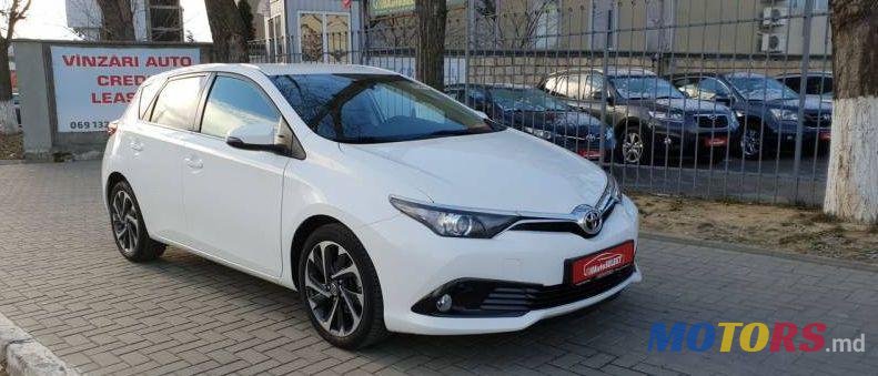 2016' Toyota Auris photo #4